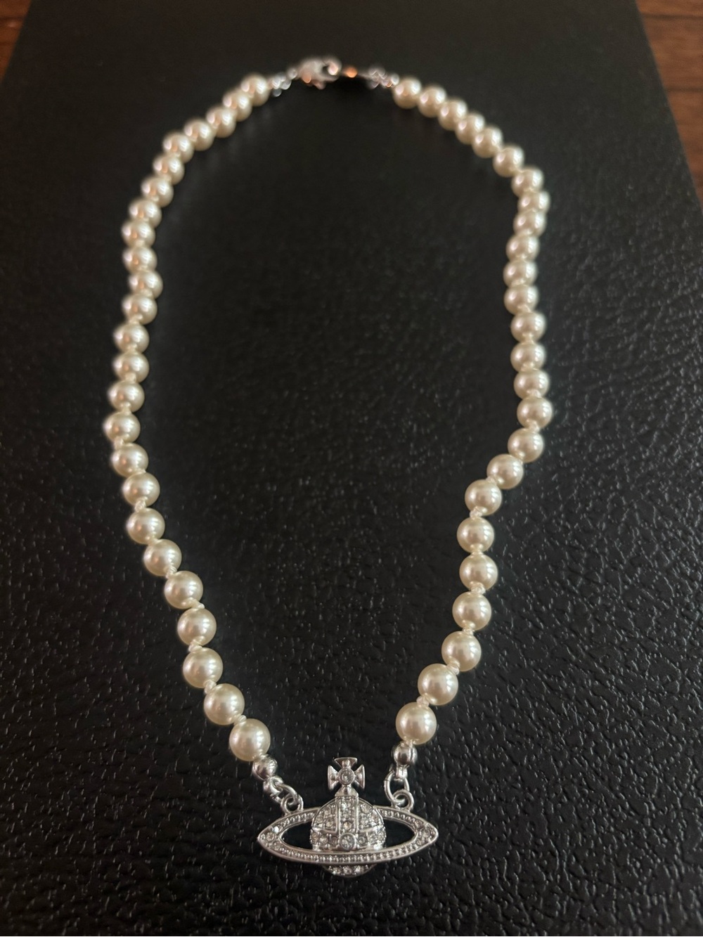 Vivienne Westwood Pearl Choker